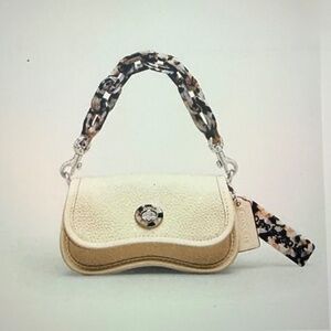 NWT Cream Wavy Dinky Bag Coachtopia Leather